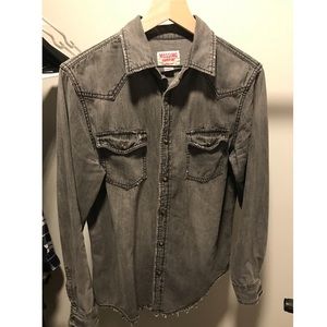 SALE‼️Target Brand Distressed Jean Jacket